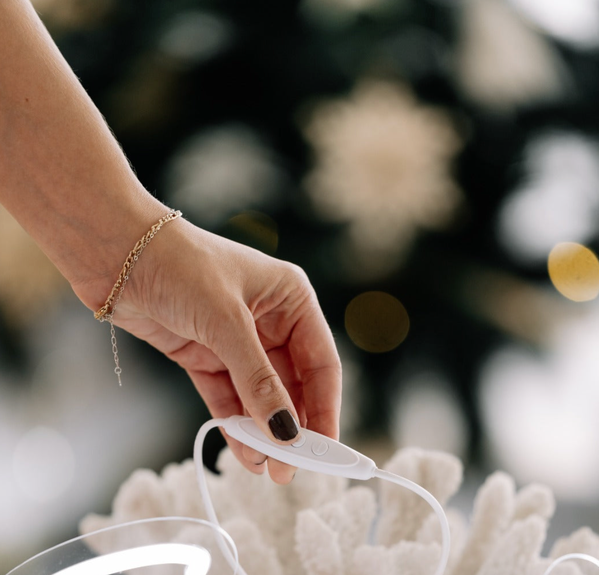 Merry Neon Sign - Christmas Table Stand - Wooden Base