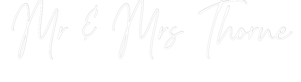 Custom Neon Text - Mr & Mrs Thorne
